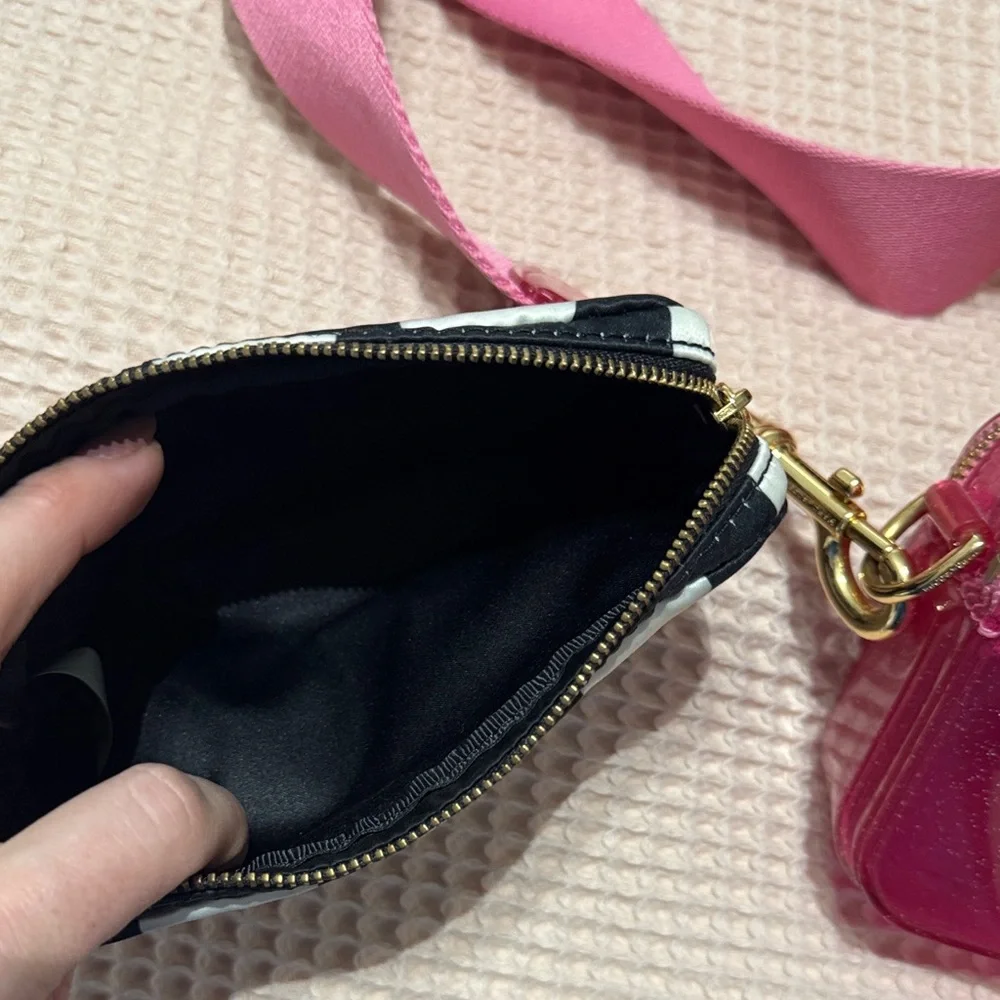 Marc Jacobs jelly snapshot - Picture 3 of 6